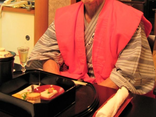 赤いちゃんちゃんこ