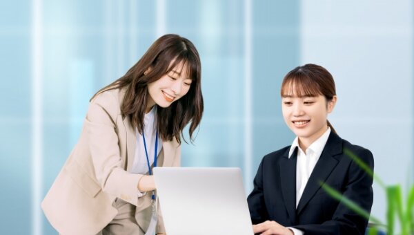 異動する先輩へ贈るプレゼント